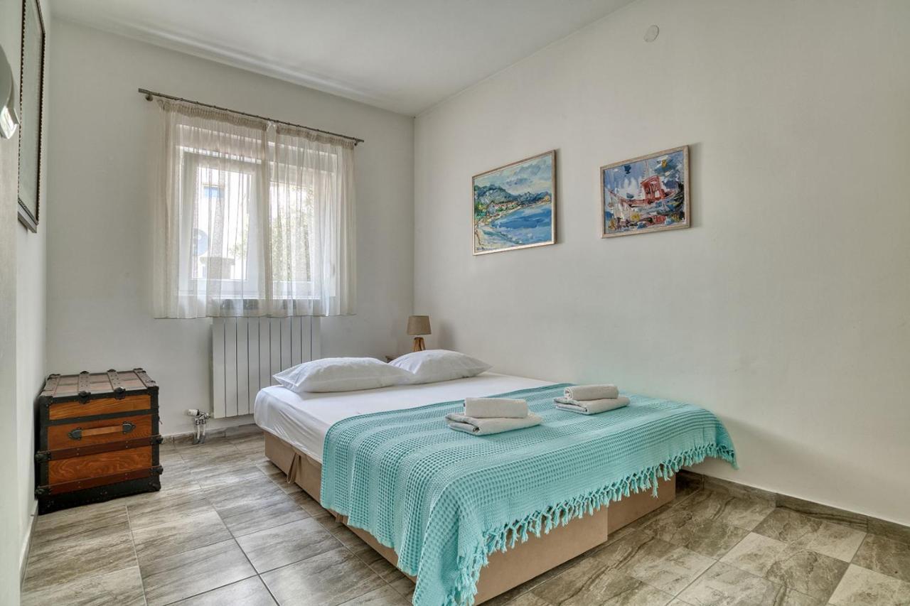 Apartmani Agape Petrovac na moru Exterior foto