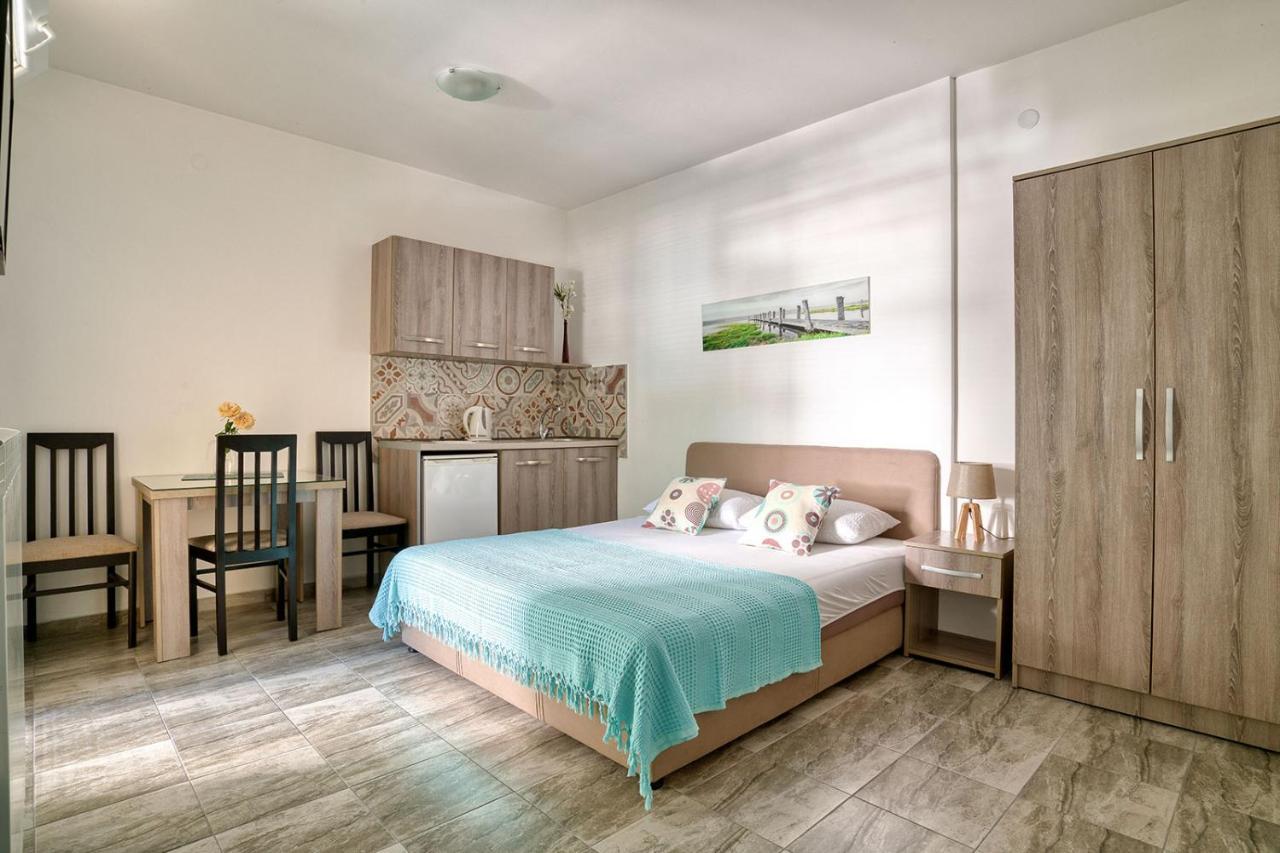 Apartmani Agape Petrovac na moru Exterior foto