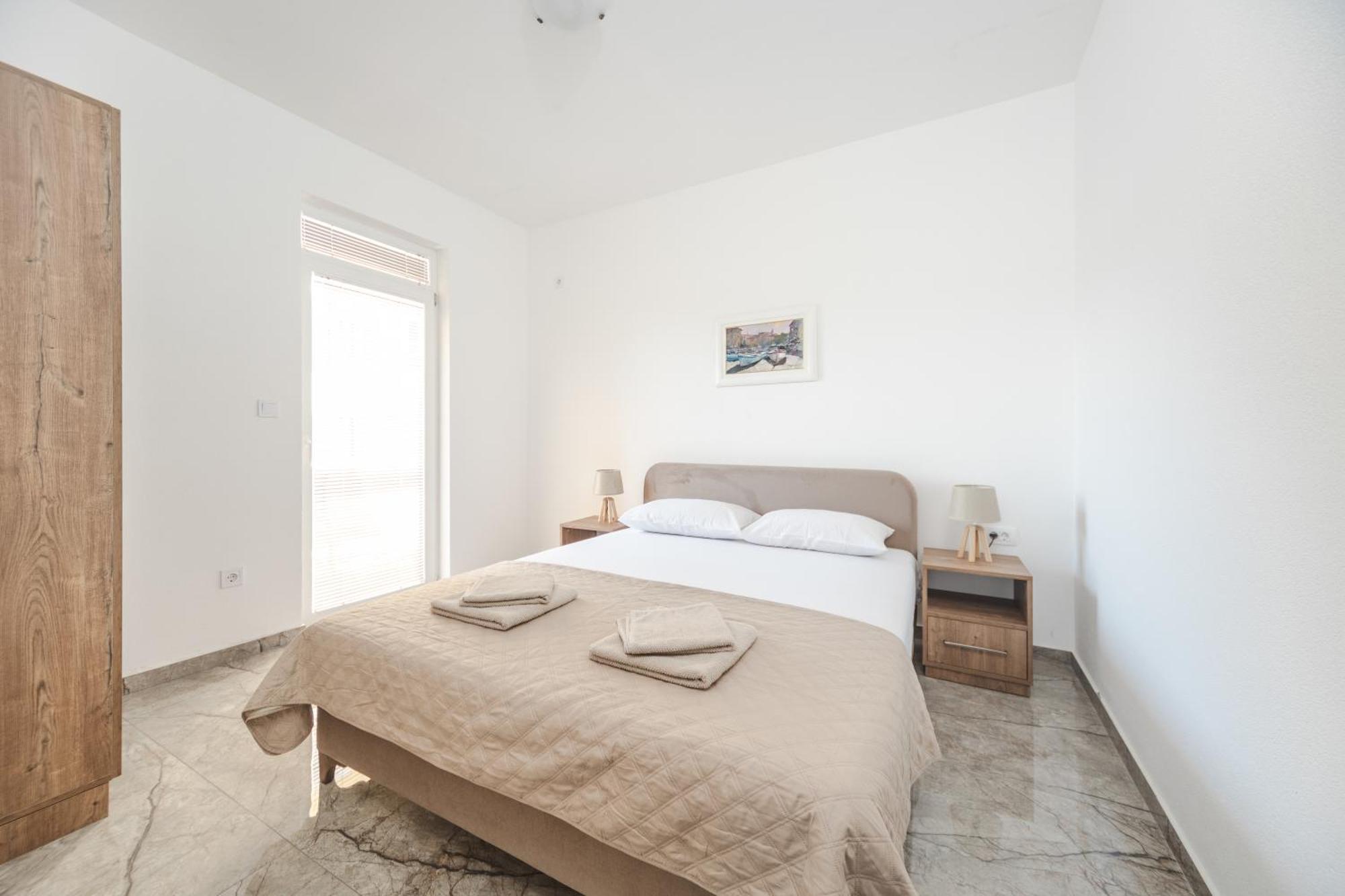 Apartmani Agape Petrovac na moru Exterior foto
