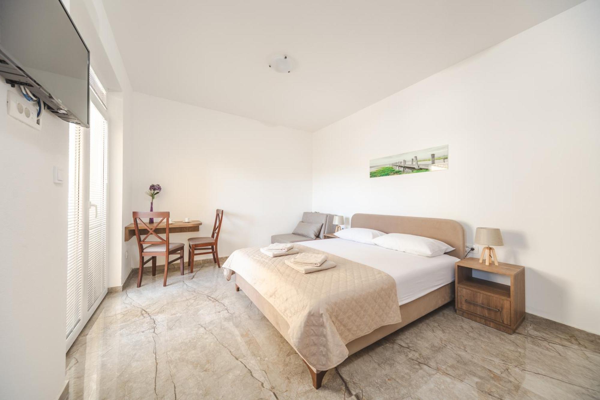 Apartmani Agape Petrovac na moru Exterior foto