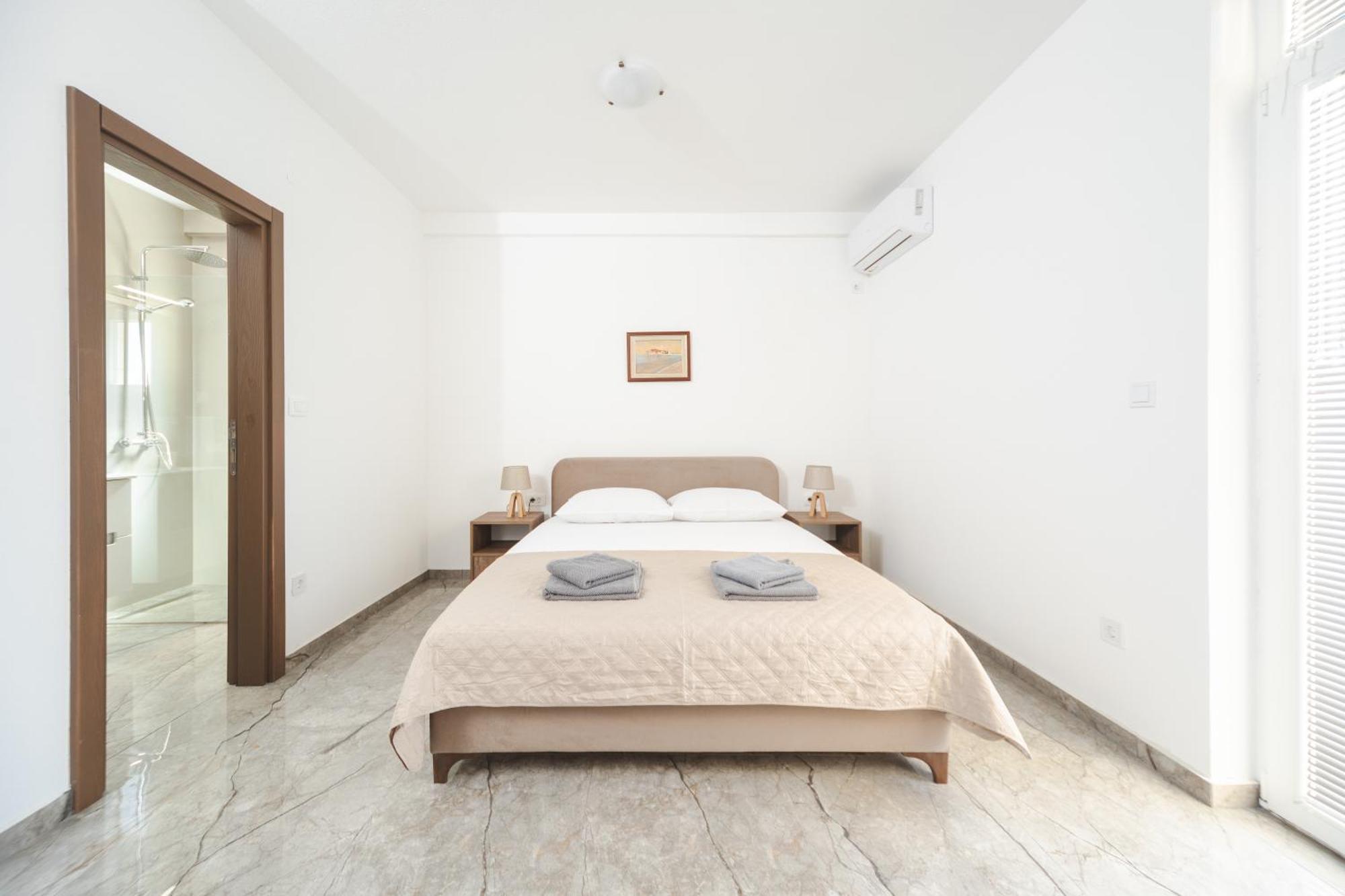 Apartmani Agape Petrovac na moru Exterior foto