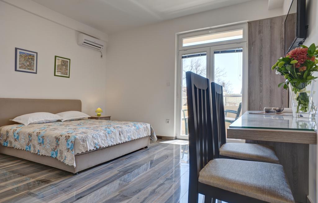 Apartmani Agape Petrovac na moru Exterior foto